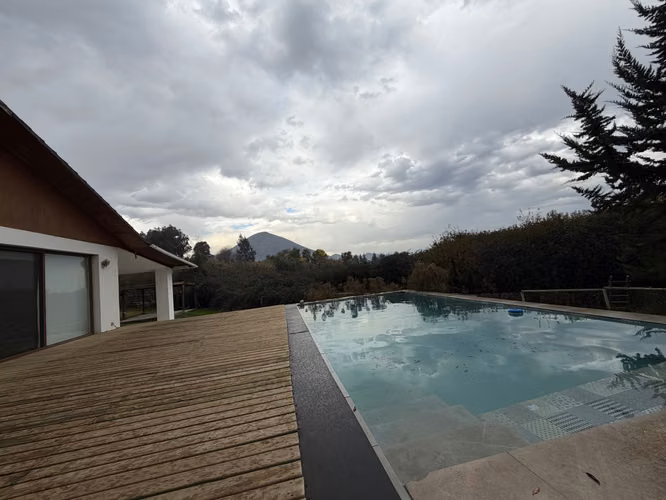 Colegio TrebulcGran casa 5d/3 baños mas servicio (179159)