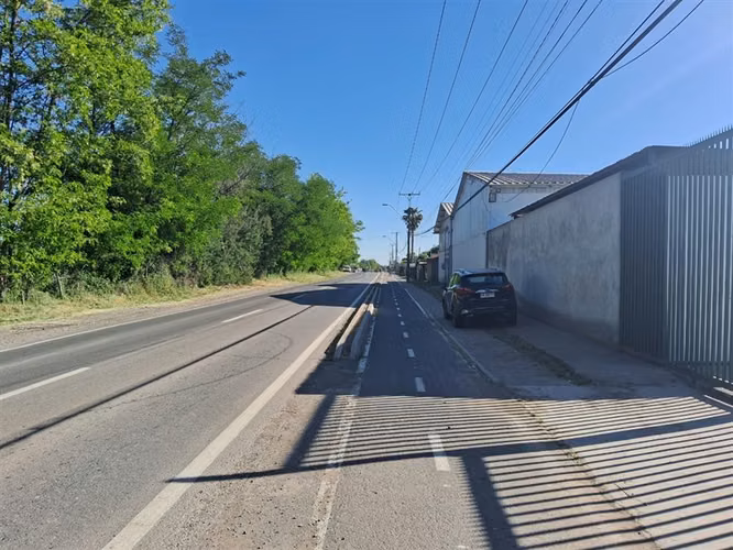 ARRIENDO BODEGA 1200M2 850M2 ESTACIONAMIENTO-CHIMBARONGO