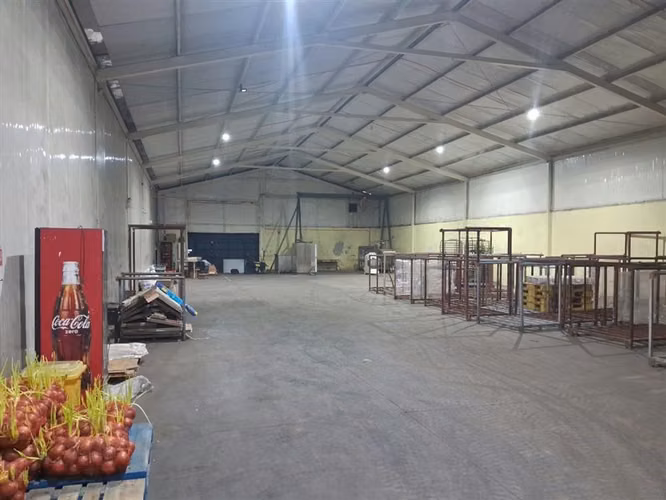 ARRIENDO BODEGA 1200M2 850M2 ESTACIONAMIENTO-CHIMBARONGO