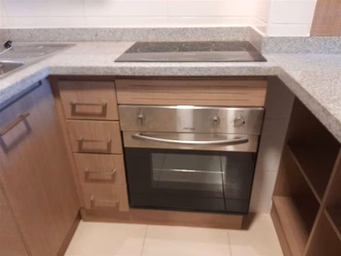 METRO ECUADOR, depto 2 dorm, 1 baño, primer piso,SIN AVAL
