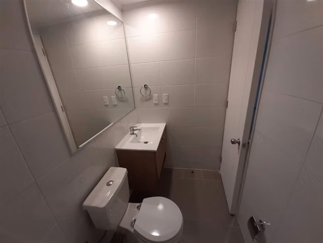 METRO ECUADOR, depto 2 dorm, 1 baño, primer piso,SIN AVAL