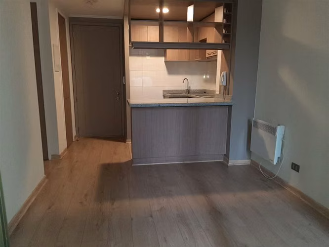 METRO ECUADOR, depto 2 dorm, 1 baño, primer piso,SIN AVAL