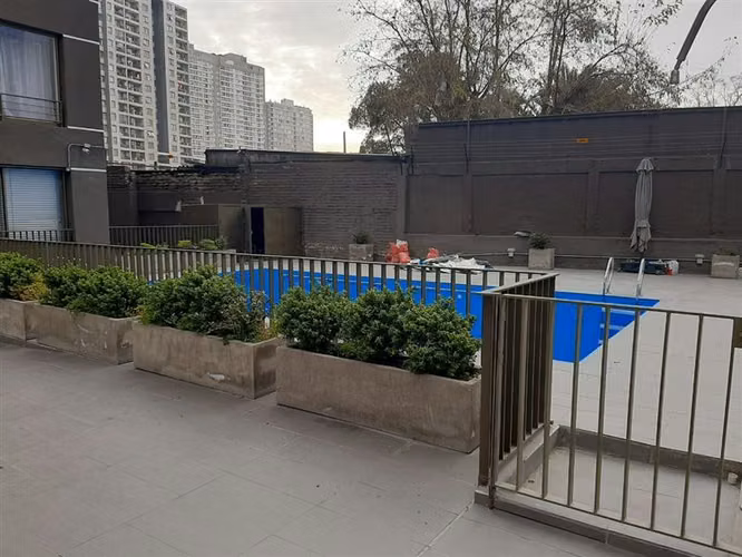 METRO ECUADOR, depto 2 dorm, 1 baño, primer piso,SIN AVAL