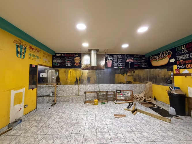 LOCAL COMERCIAL URUGUAY - LEÓN GALLO