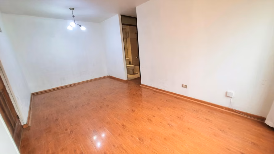 Departamento Las Rejas Sur con Av. 5 de Abril, 2 dormitorios