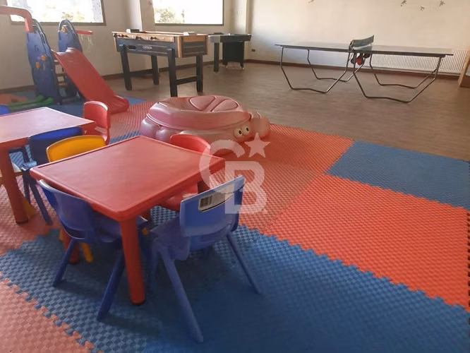 Depto  4 D + 4 B cercano a colegios Trewelas y San Ignacio - Imagen 12