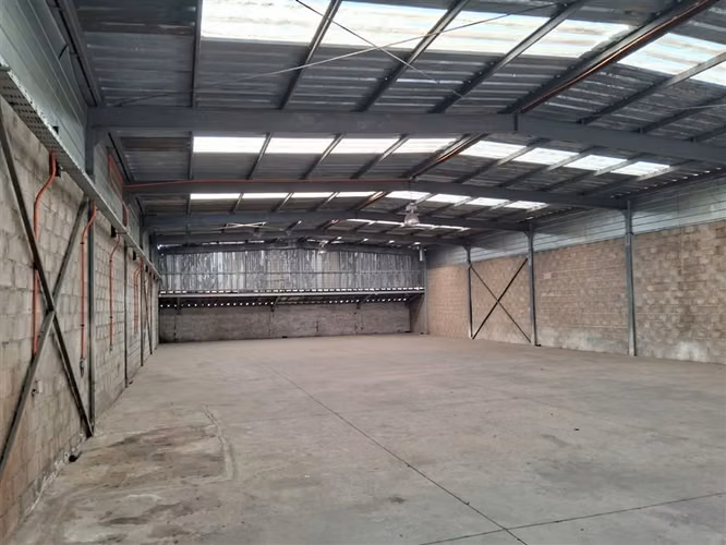 ARRIENDO BODEGA 600M2 CENTRO LOGÍSTICO EL BOSQUE/RUTA 5