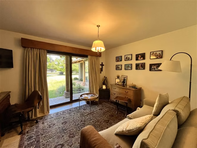 Vendemos Excelente Casa en Loteo La Reina