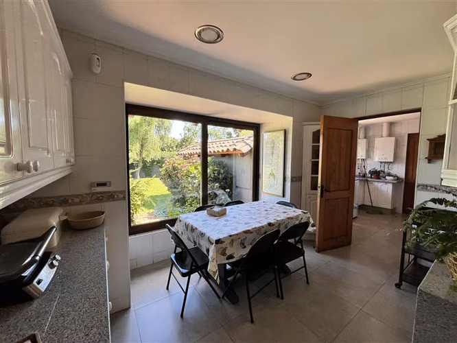 Vendemos Excelente Casa en Loteo La Reina