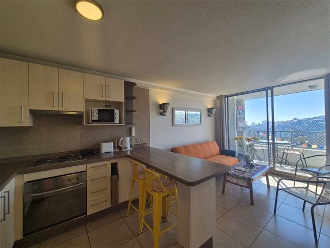 Departamento arriendo 2 dormitorios Barrio Inglés Valparaíso - Imagen 2