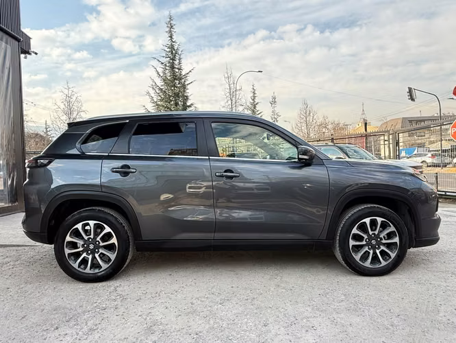 SUZUKI GRAND VITARA  2025