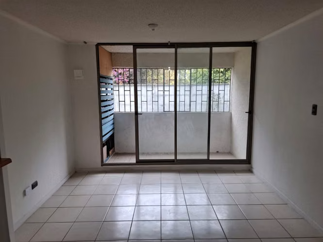 Departamento en Primer piso, Condominio San Martín