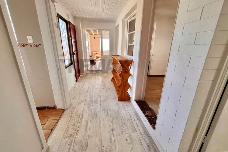 Se vende hermosa casa a pasos del mar. - Imagen 19