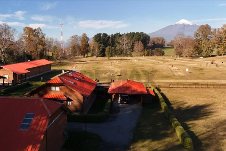 Venta 5,3 hect con complejo turistico - pucón - Imagen 4