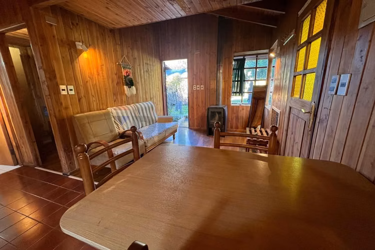Arriendo cabaña 2 pisos 55m² , pucón