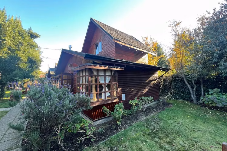 Arriendo cabaña 2 pisos 55m² , pucón