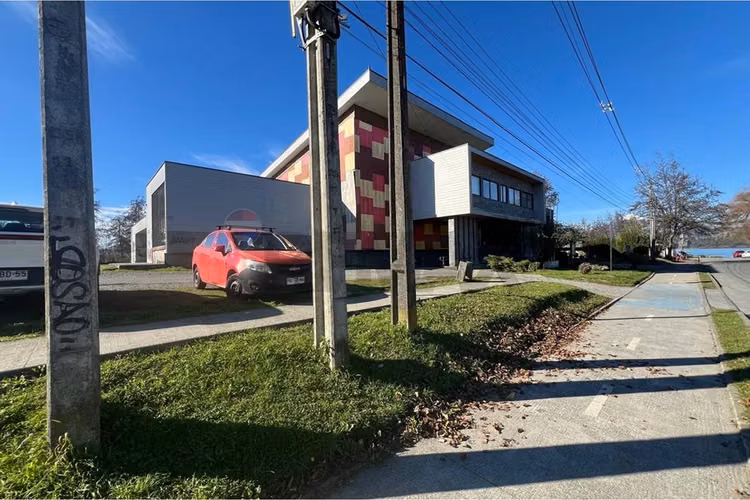 Venta departamento 1d+1b con vista al lago