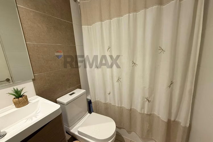 Impecable departamento en condominio - la reina - Imagen 24