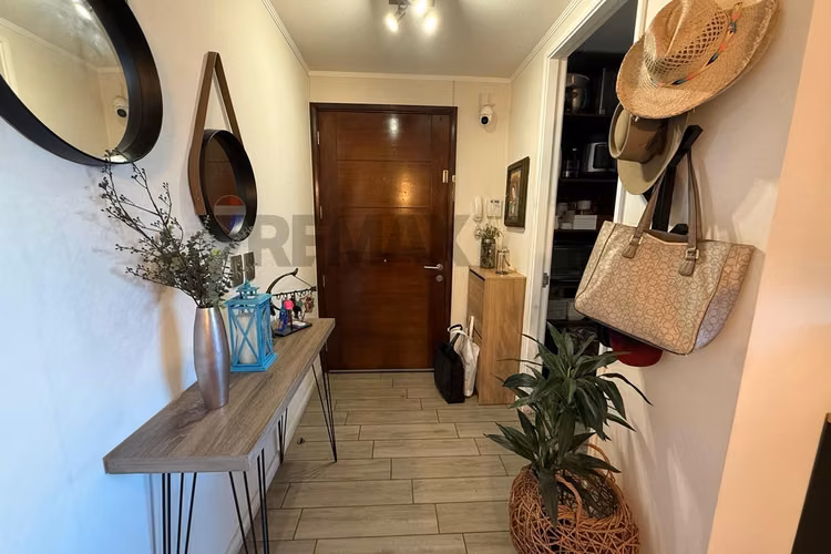Impecable departamento en condominio - la reina - Imagen 2