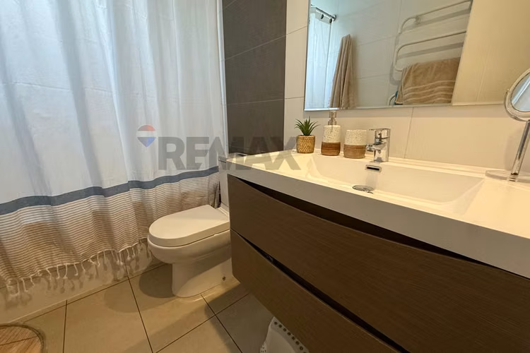 Impecable departamento en condominio - la reina - Imagen 18