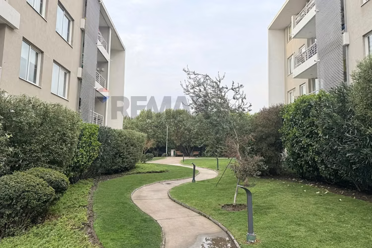 Impecable departamento en condominio - la reina - Imagen 37