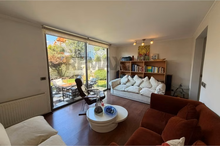 Arriendo casa 4d-2b condominio