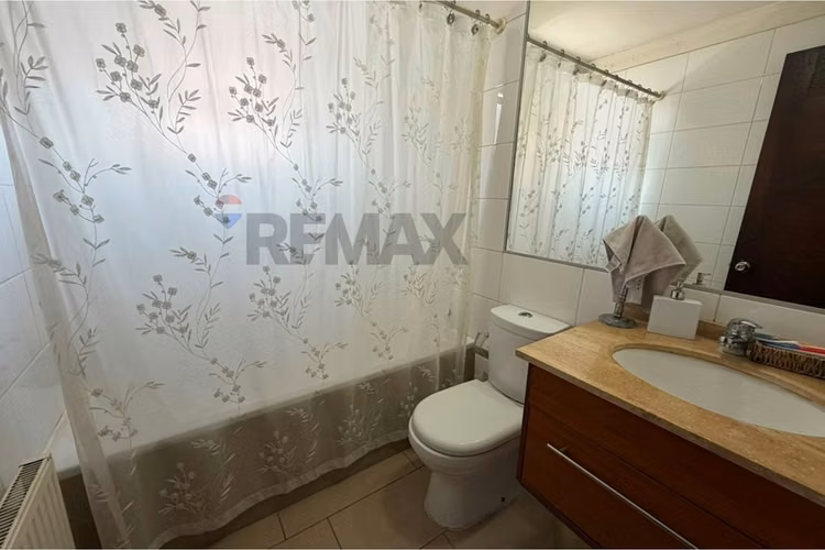 Arriendo casa 4d-2b condominio