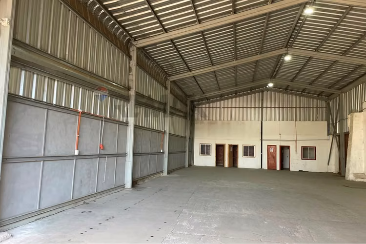 Se arrienda bodega 400 m2 talca