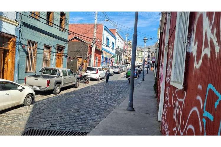 Inversionistas en cerro concepción - Imagen 32