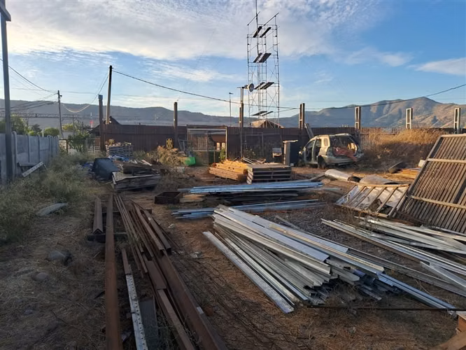 ARRIENDO SITIO 4000 M2 CON CORRIENTE TRIFÁSICA-PADRE HURTADO