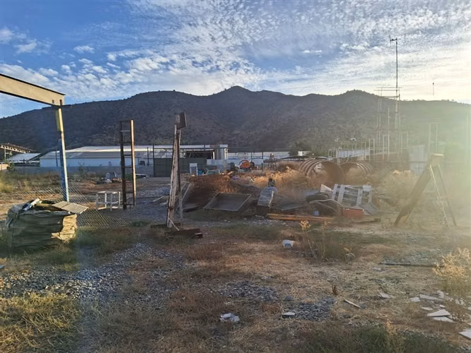 ARRIENDO SITIO 4000 M2 CON CORRIENTE TRIFÁSICA-PADRE HURTADO