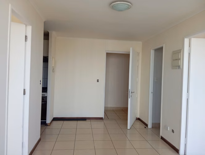 2300 UF VENTA CON ESTACIONAMIENTO 2D 1B NUEVA ALAMEDA 4877