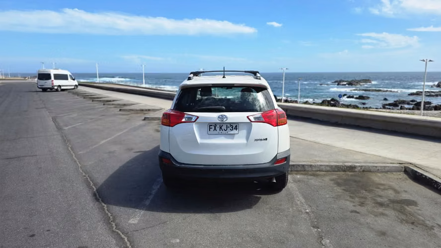2013 Toyota RAV4 2.5 4X2 LUJO MT 5P.