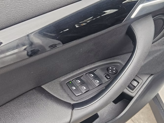 Bmw X1 1.5 Sdrive18i Comfort At 2022