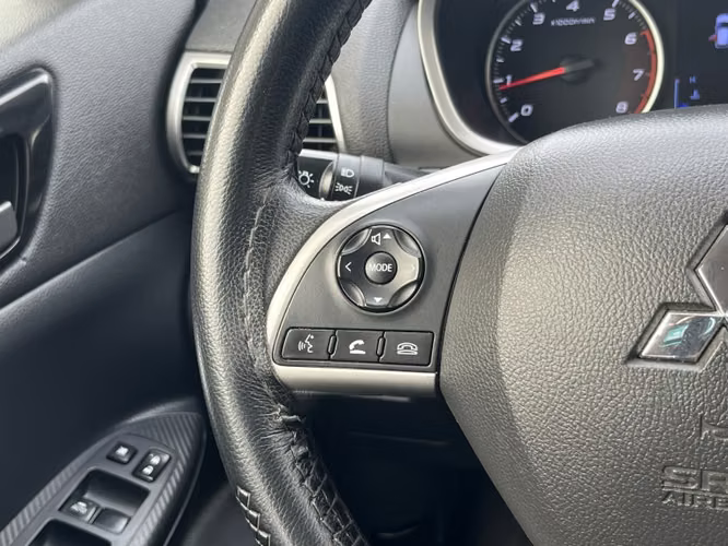 Mitsubishi Eclipse 1.5 Rx Mt 2021