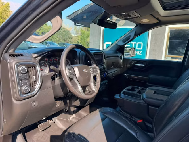 Chevrolet Silverado 2020 - Imagen 5