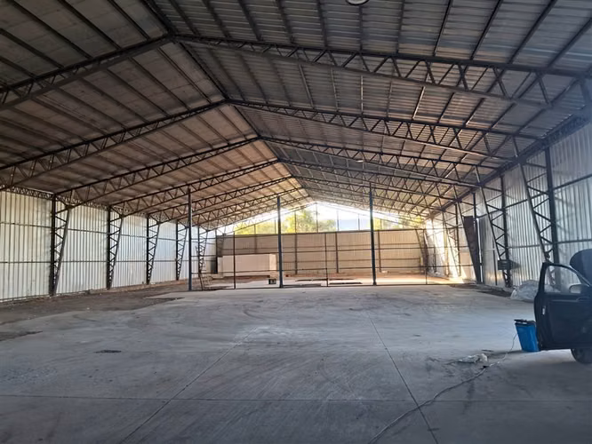 ARRIENDO GALPÓN 1500M2-TRIFASICA SANTA MONICA-PADRE HURTADO
