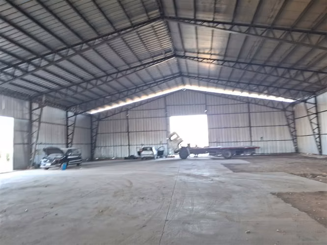ARRIENDO GALPÓN 1500M2-TRIFASICA SANTA MONICA-PADRE HURTADO