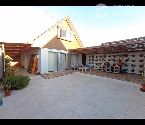 Casa en venta de 3D+2B Est. Costa mar San Pedro de la Paz
