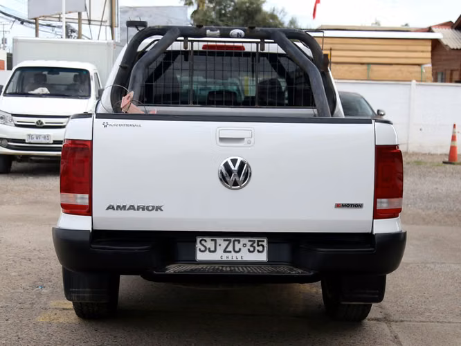 VOLKSWAGEN AMAROK 2023