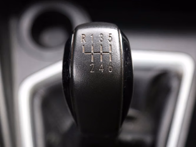 PEUGEOT LANDTREK 2023