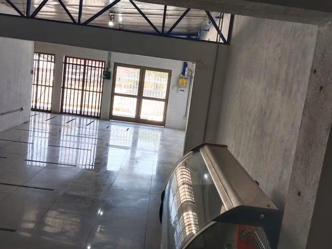 ARRIENDO LOCAL COMERCIAL