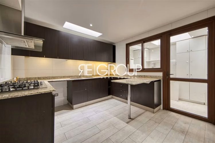 Casa en condominio en venta de 3 dorm. Lo Barnechea - Imagen 9