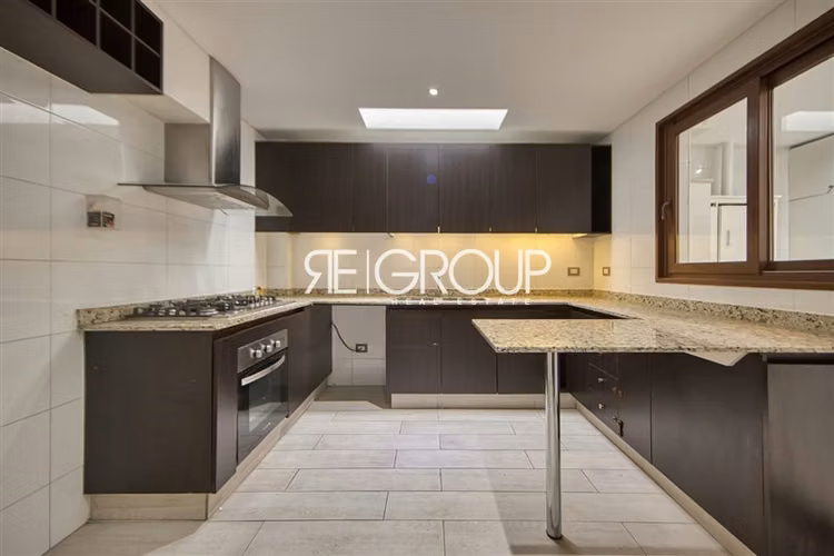 Casa en condominio en venta de 3 dorm. Lo Barnechea - Imagen 8
