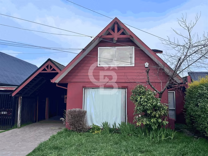 Hermosa y Amplia Casa en Venta .