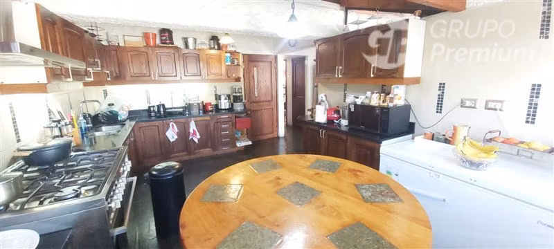 Casa en venta de 6 dorm. en Chiguayante