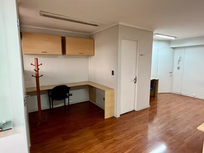 ARRIENDO OFICINA 2HAB 2BA LAS CONDES