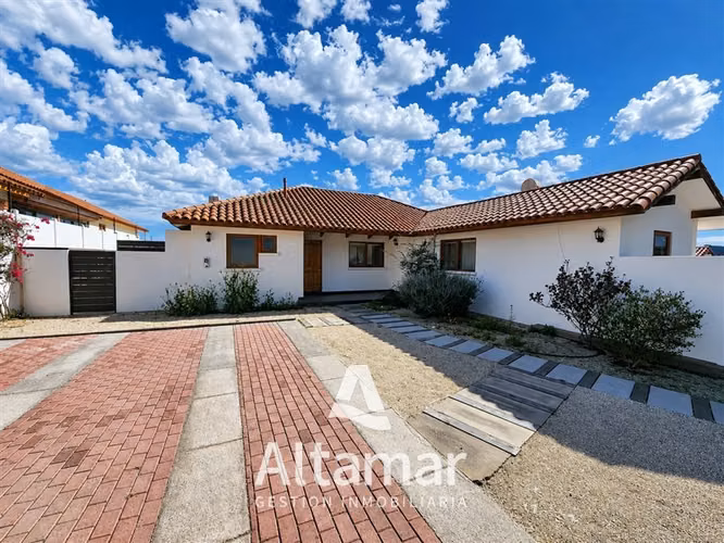 Venta casa condominio 4 hab. el Santuario Peñuelas Coquimbo