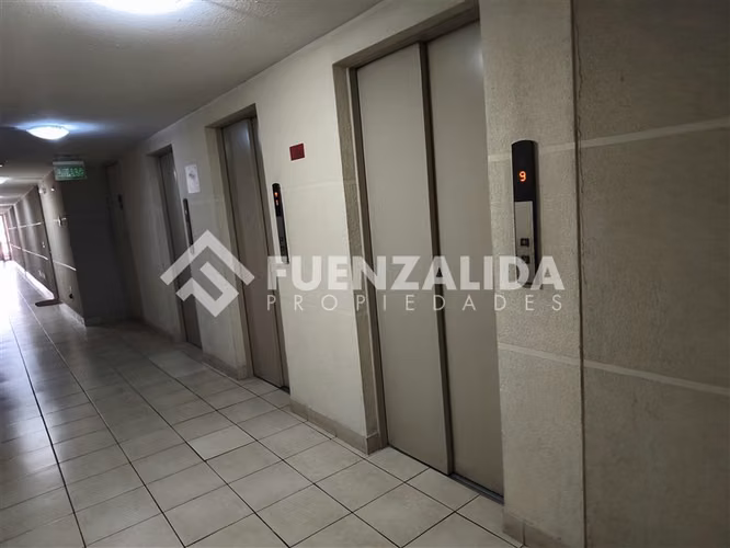 Departamento en venta de 2 dorm, 2 baños, Santiago