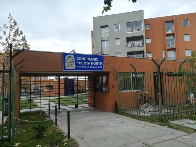 Arriendo Impecable Depto Remodelado + Estacionamiento | Condominio Puerta Norte